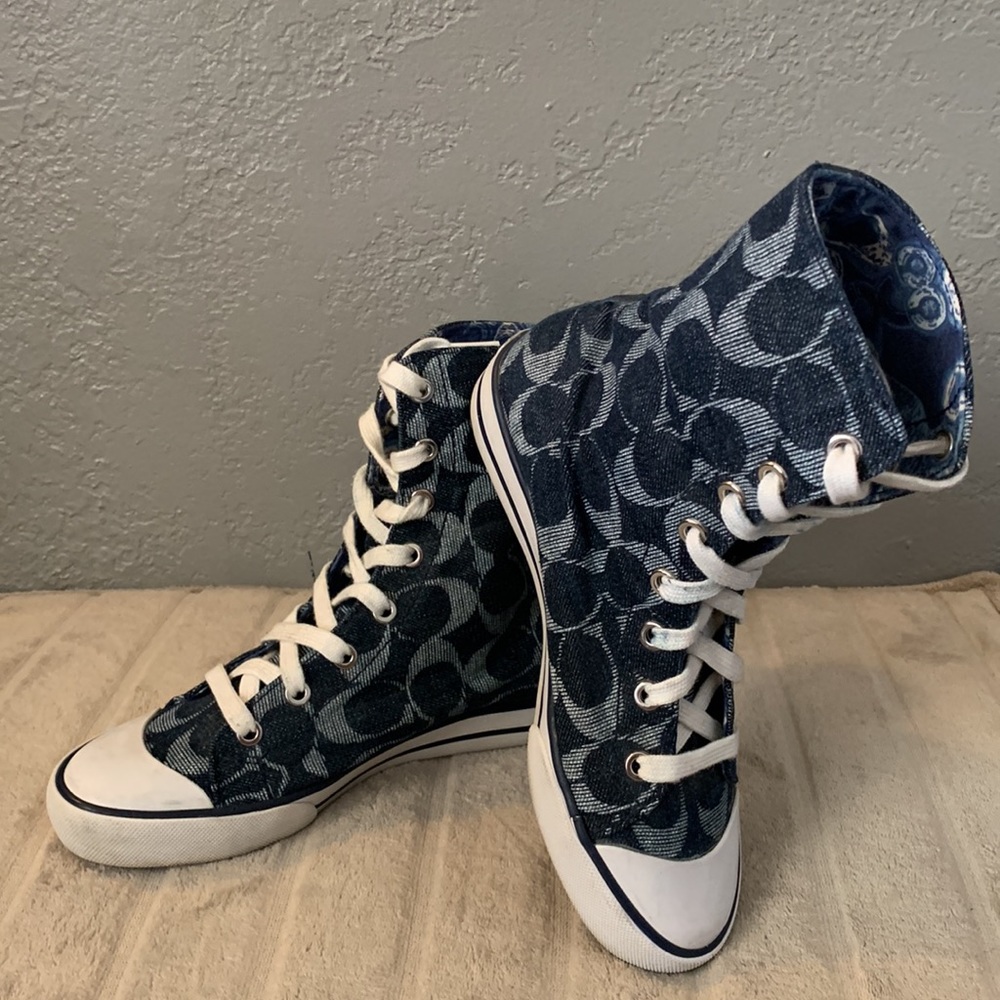 Coach Bonney,   size 5B, blue and white high tops, can wear two ways. Q1456